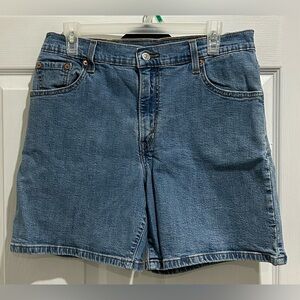 Levi's Classic‎ Jean Shorts High Waist Women’s Size 12